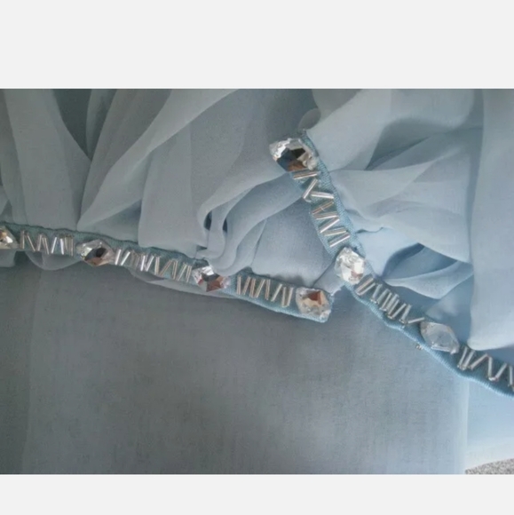 2 piece Light Blue Grey Cape Wings for Evening Gown, Pageant, Funwear, Costume - Picture 8 of 9